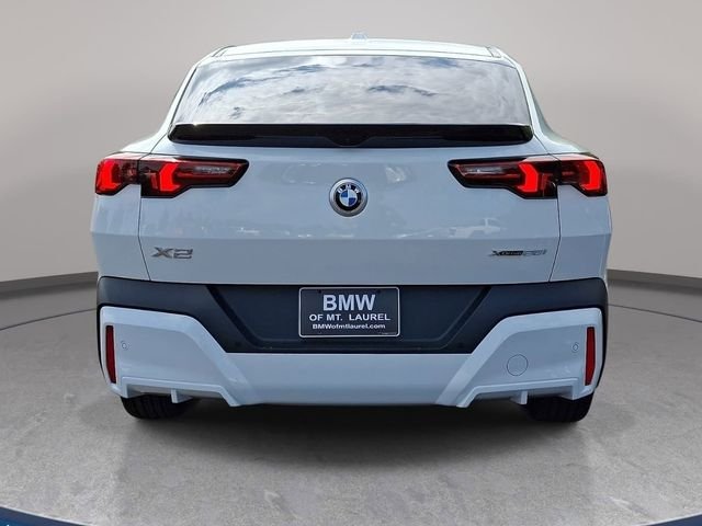 New 2026 Alpine White BMW xDrive28i image 5