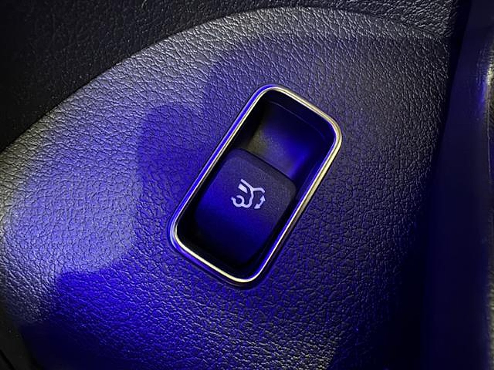 New 2026 Obsidian Black Metallic Mercedes-Benz  image 27