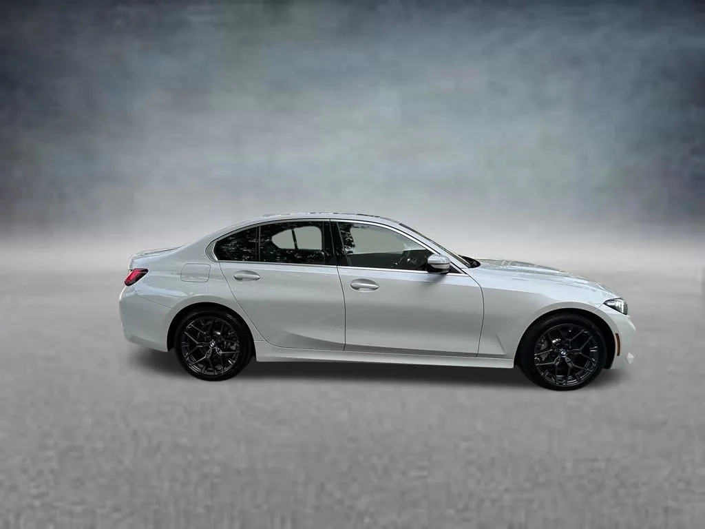 Used 2025 White BMW 330i image 8