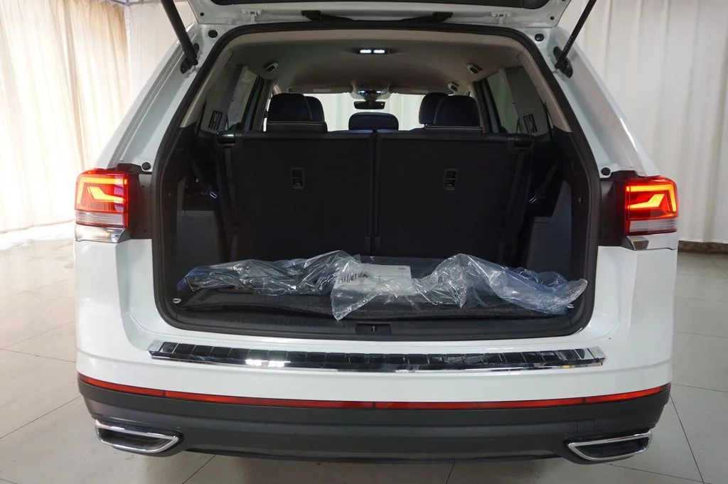 New 2026 Opal White Volkswagen 2.0T SE image 29