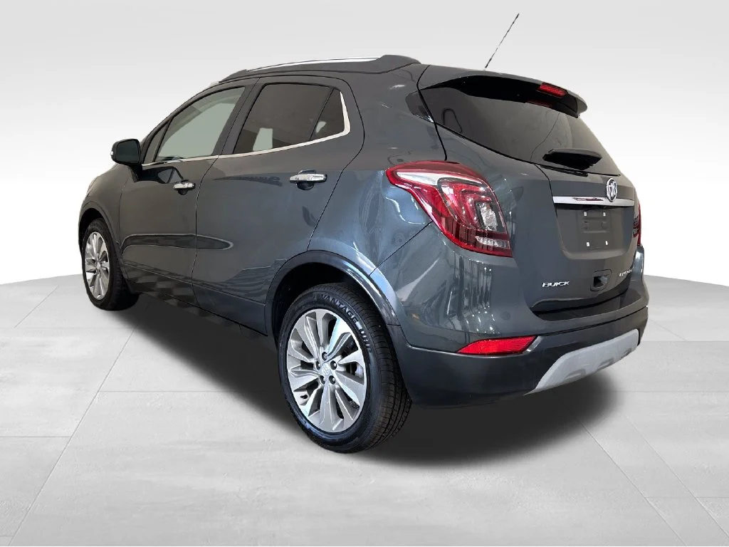 Used 2018 Gray Buick Preferred image 3