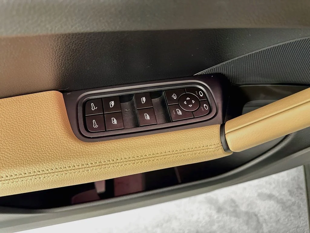 Used 2026 White Porsche Base image 18