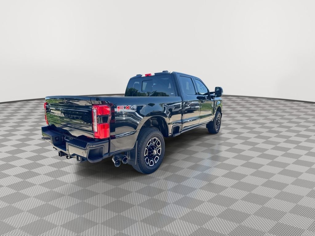 Used 2026  Ford XL image 11