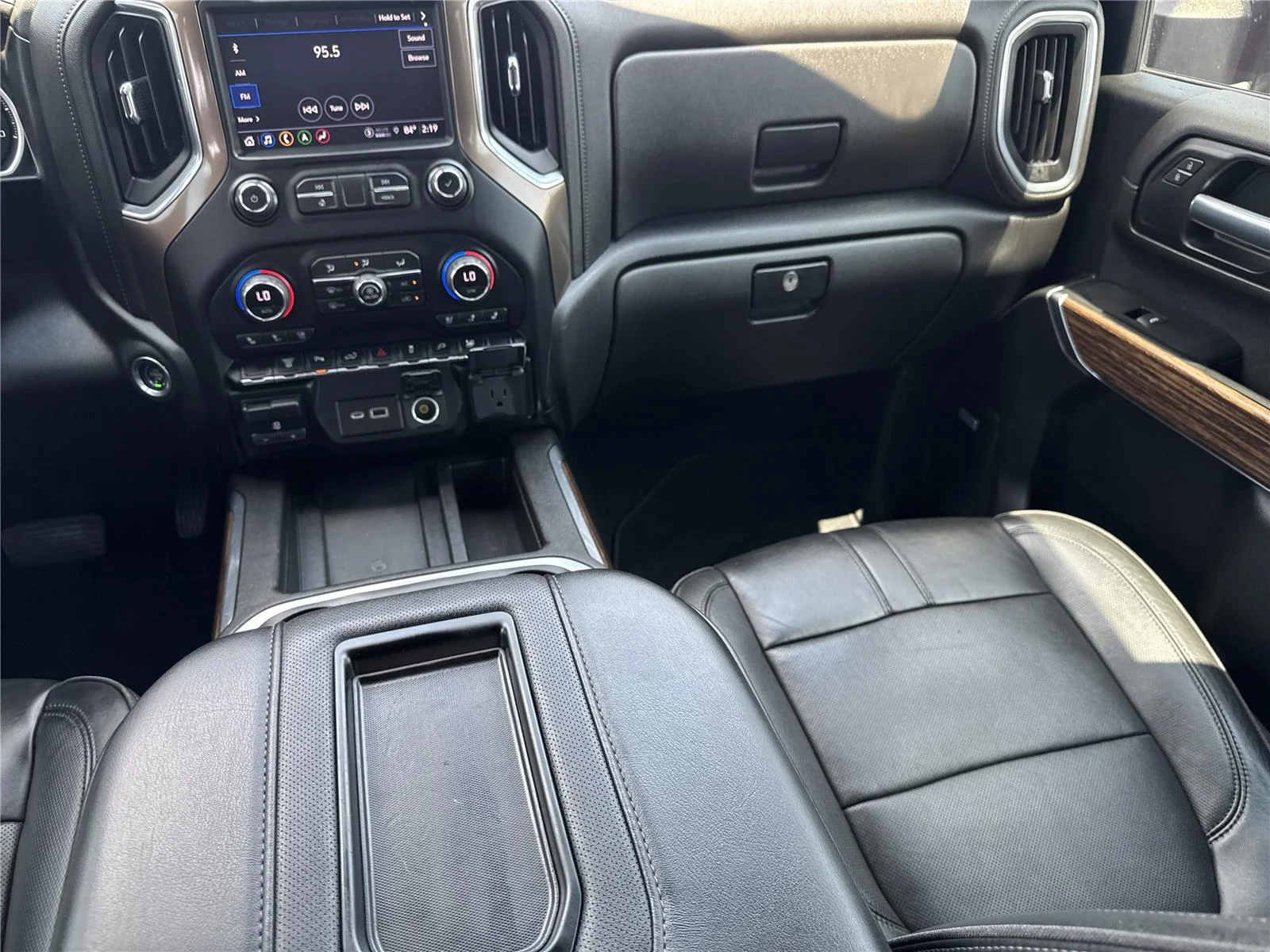 Used 2022 Black Chevrolet High Country image 17