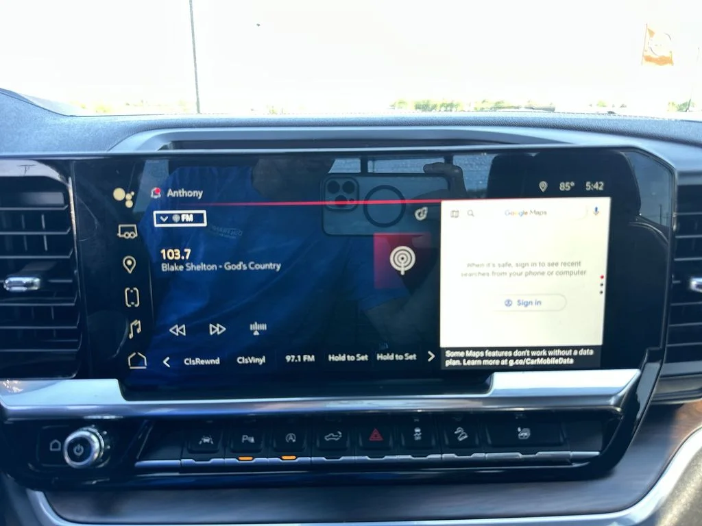 Used 2022 Blue GMC SLT image 22