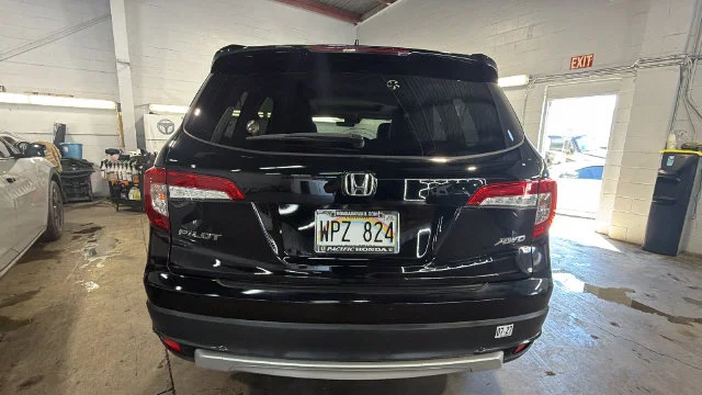 Used 2020 Black Honda EX-L image 4