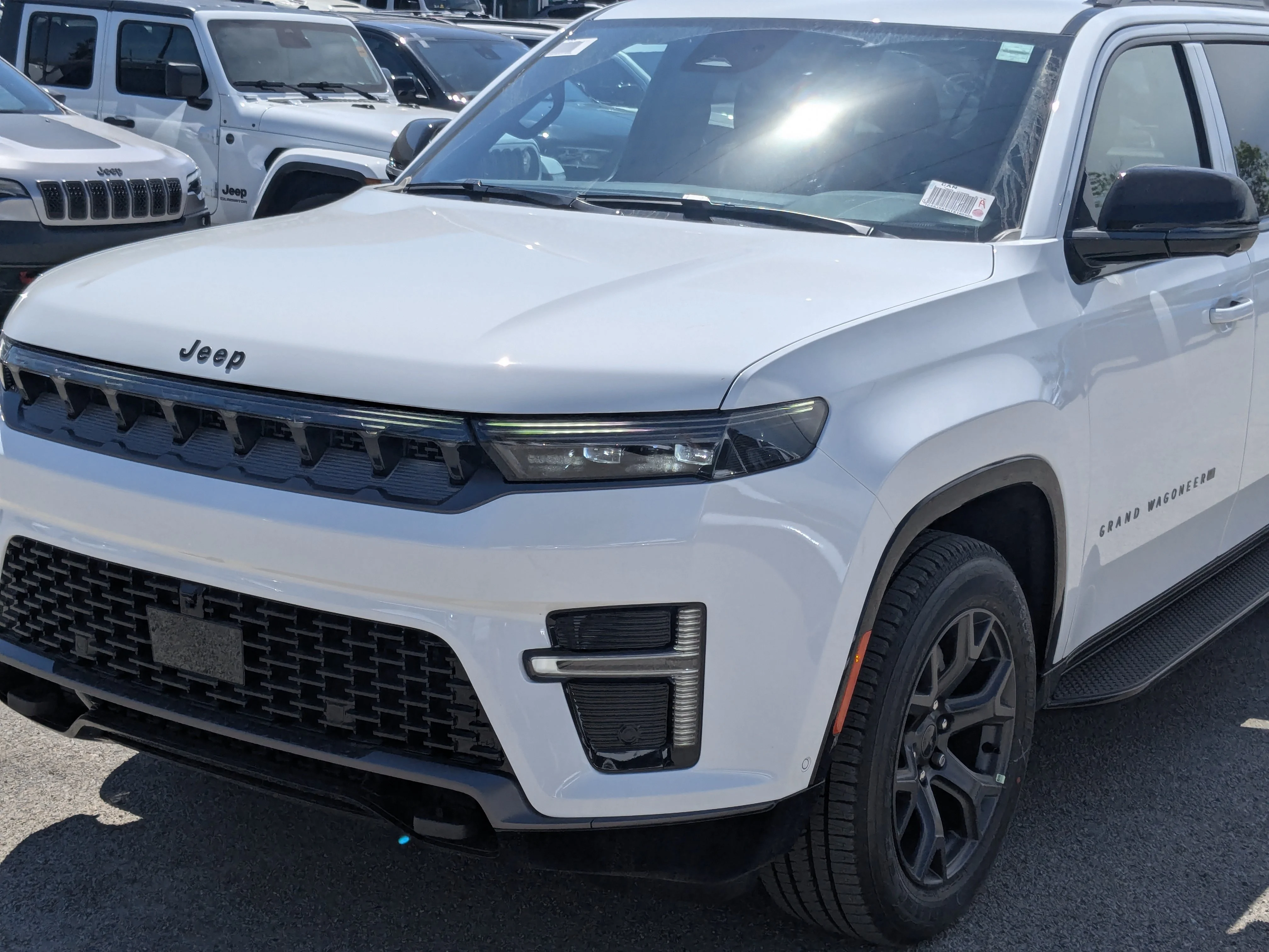 New 2026 White Jeep Limited Altitude - - 4x4 - 3.0L Hurricane Twin Turbo - HD Tow Pkg - 20 Blk Wheels & More! image 10