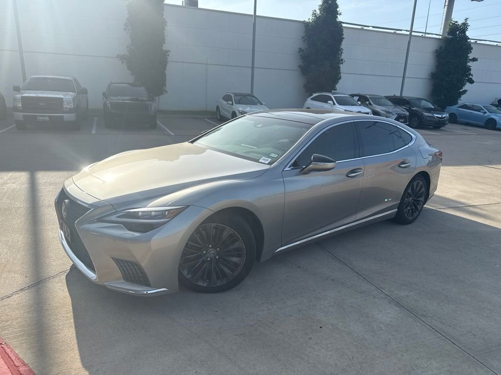 Used 2022 Silver Lexus 500 Base image 1