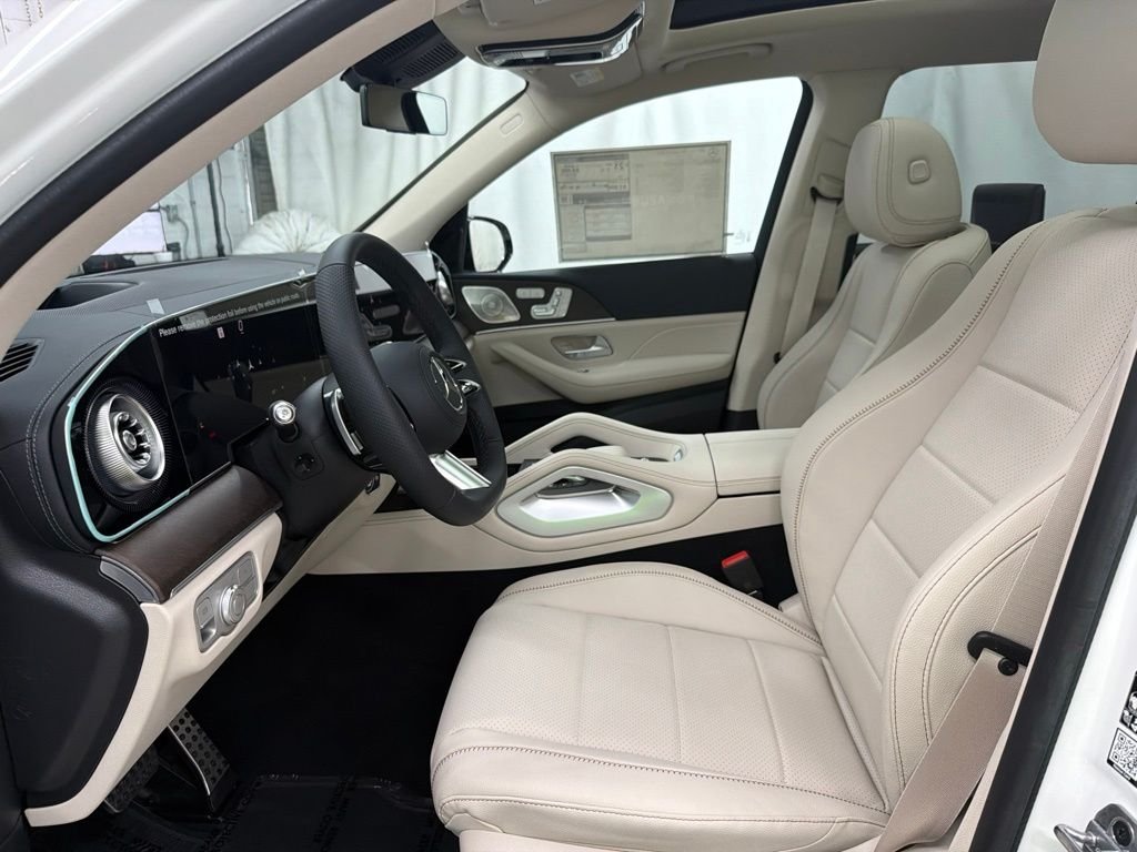 New 2027 Polar White Mercedes-Benz GLS 450 image 12