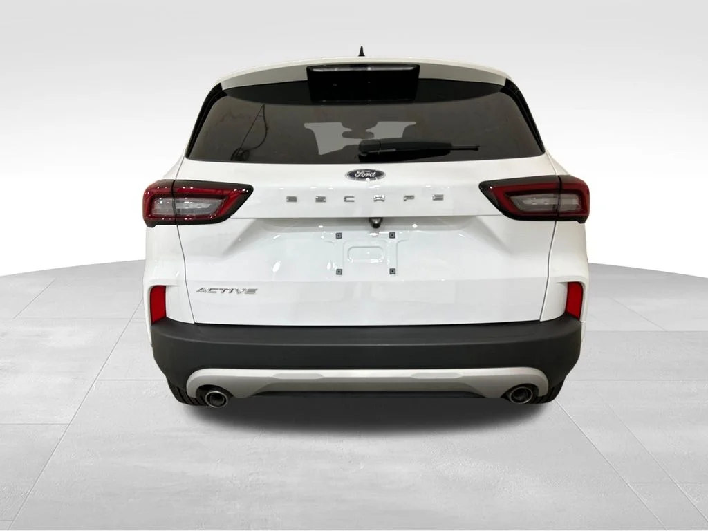 Used 2025 White Ford Active image 4