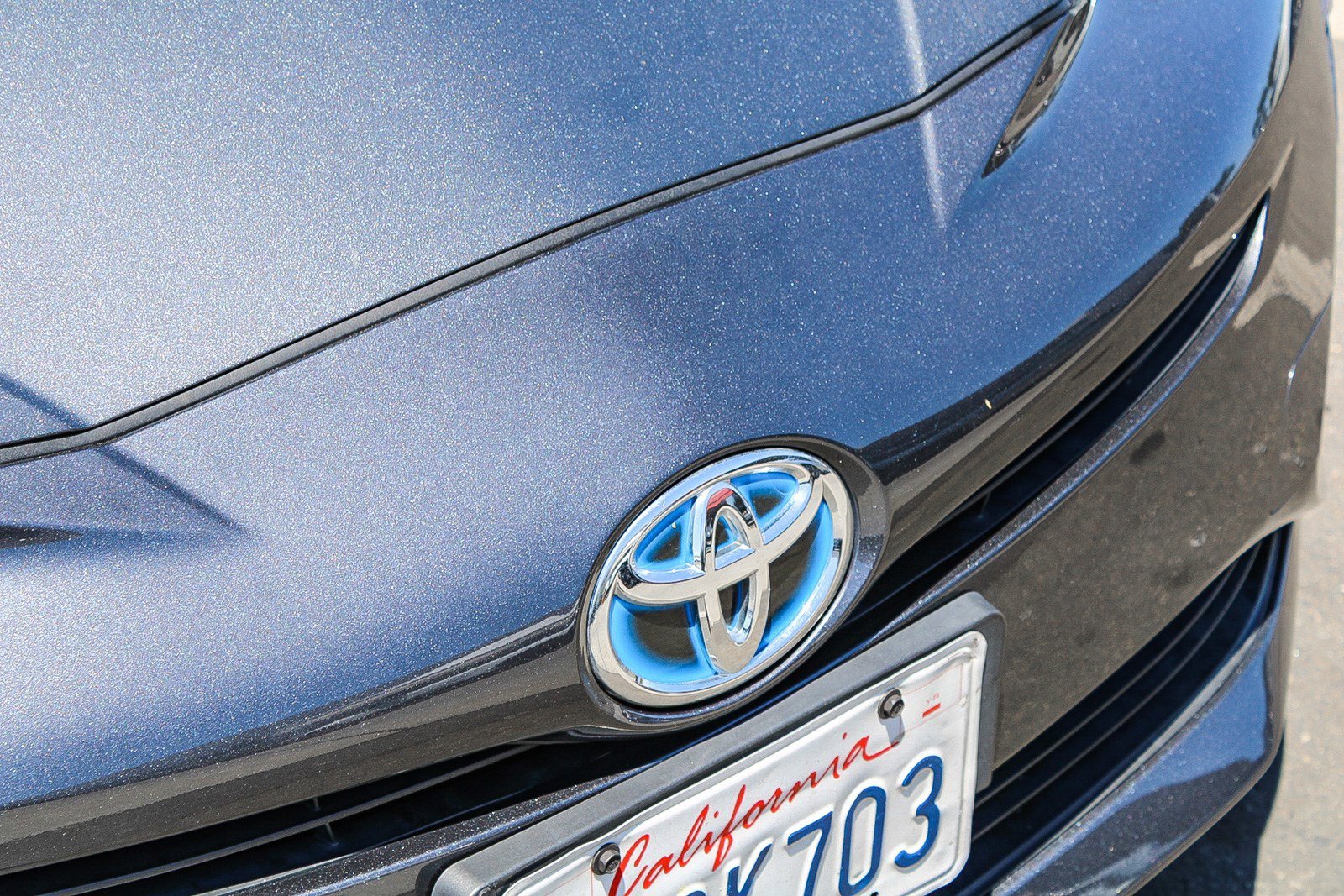 Certified Used 2016 Magnetic Gray Metallic Toyota Two image 5