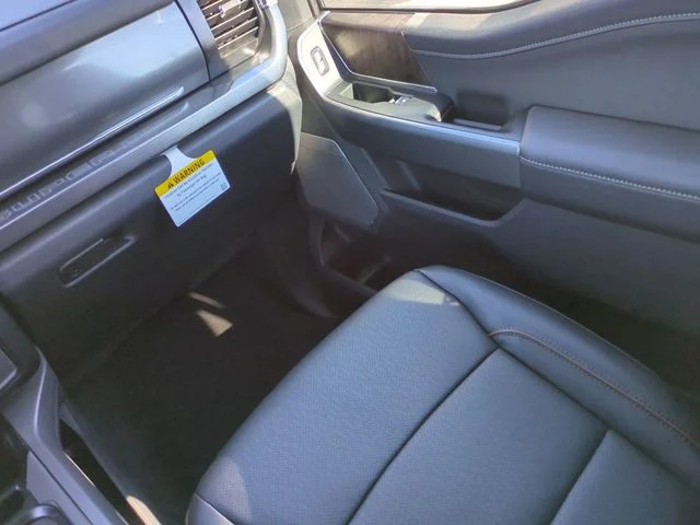 New 2026 Oxford White Ford F-250® Lariat® image 17