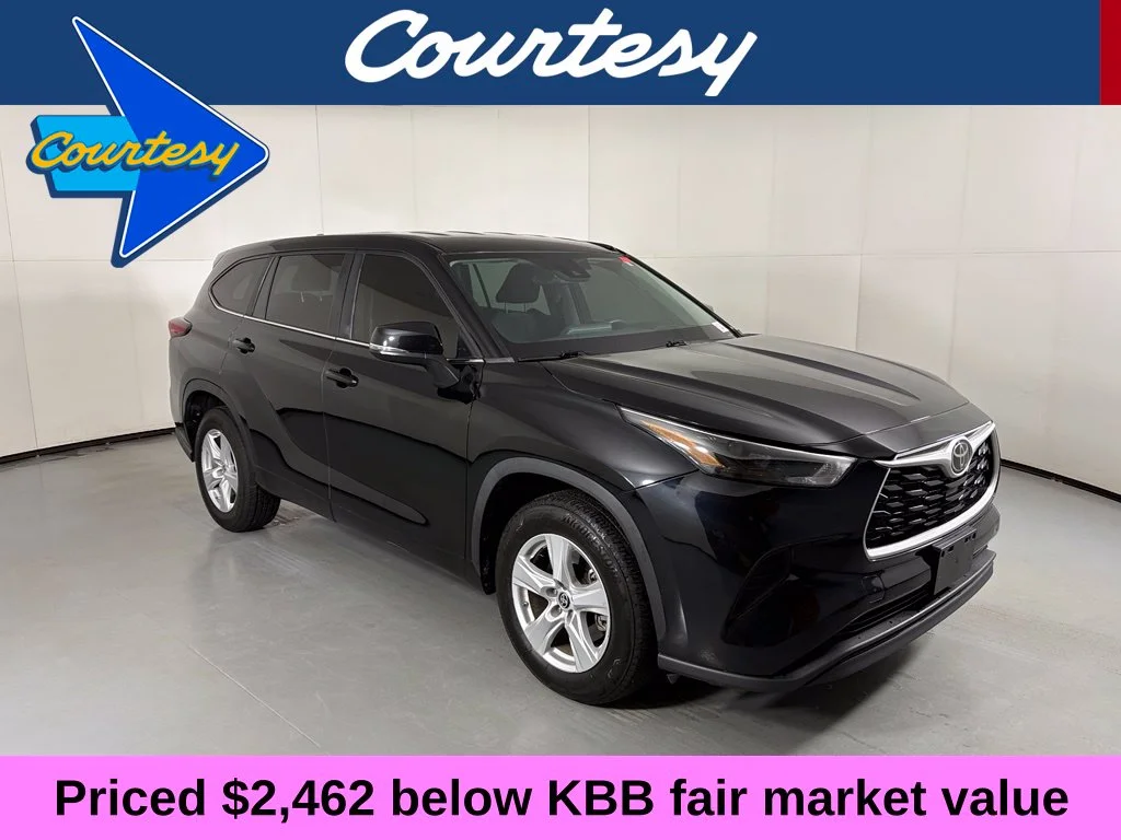 Used 2023 Black Toyota L image 1