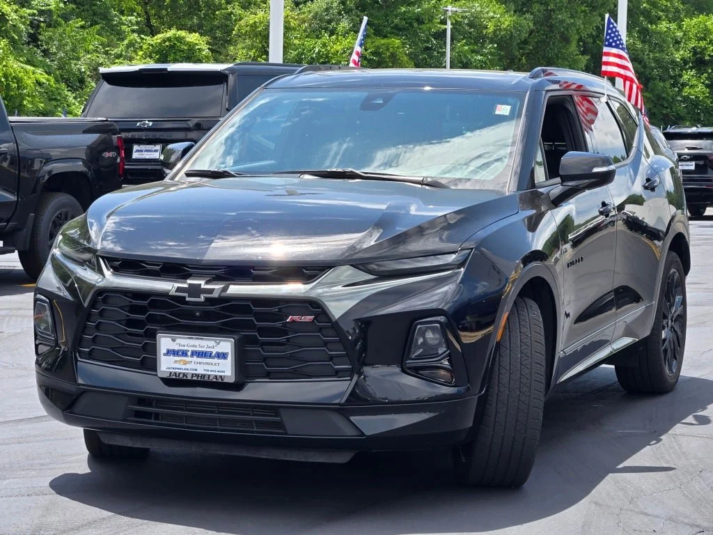 Used 2021 BLACK Chevrolet RS image 5