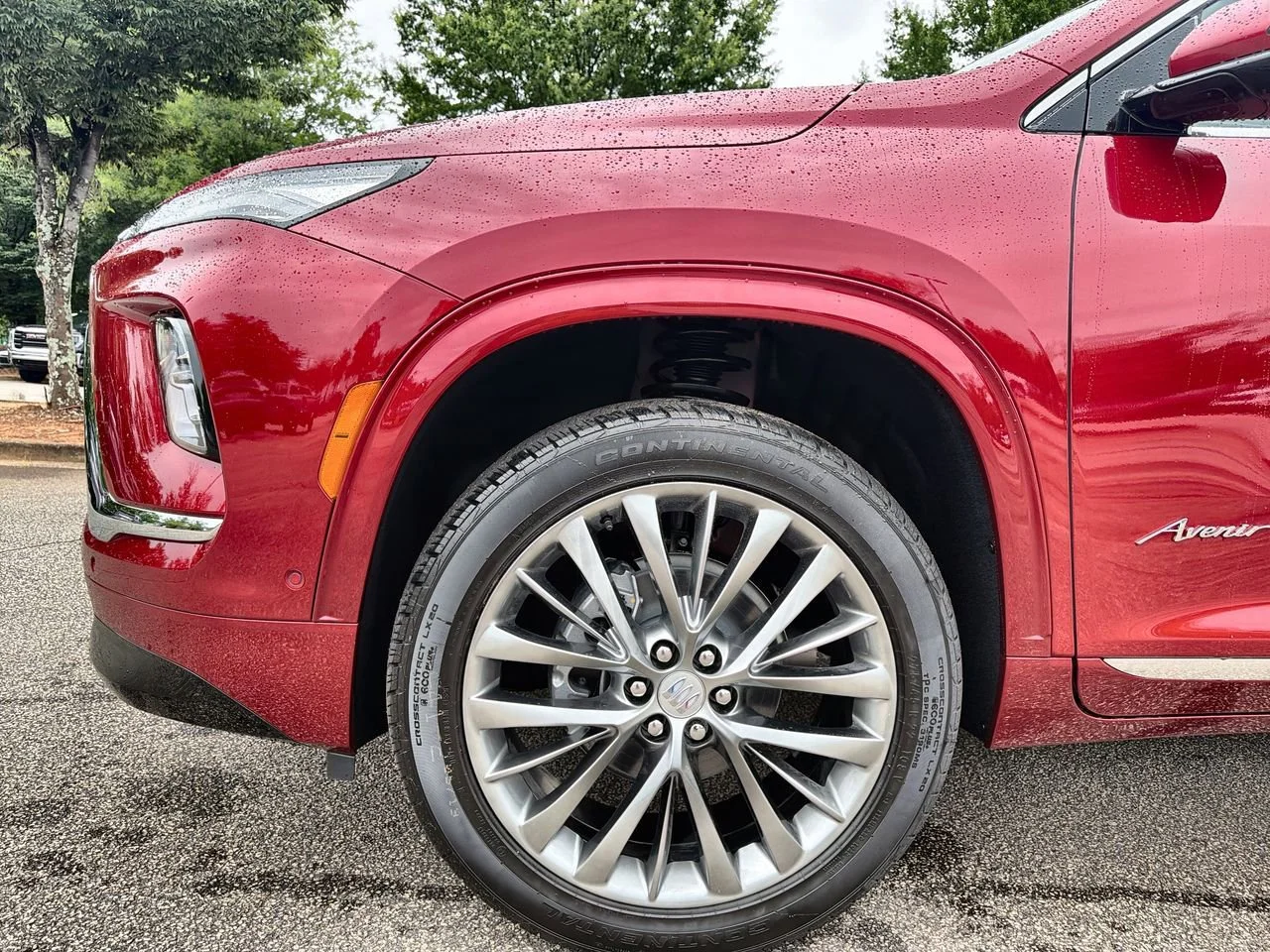 New 2026 Cherry Red Tintcoat Buick Avenir image 28