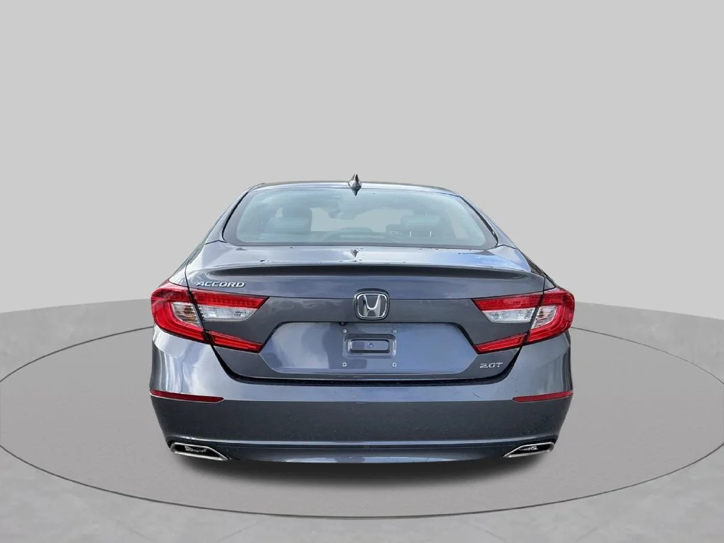 Used 2018  Honda EX-L 2.0T image 4