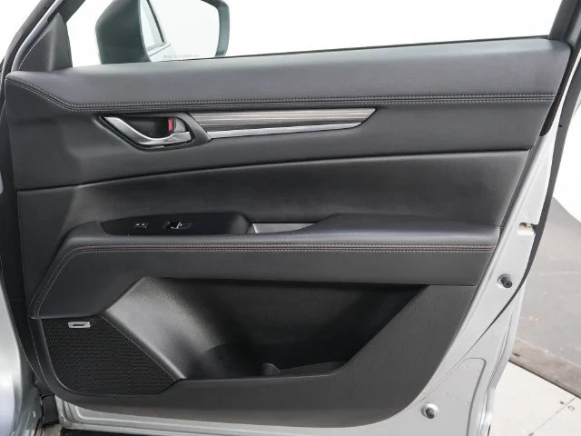 Used 2018 Sonic Silver Metallic Mazda Grand Touring image 12