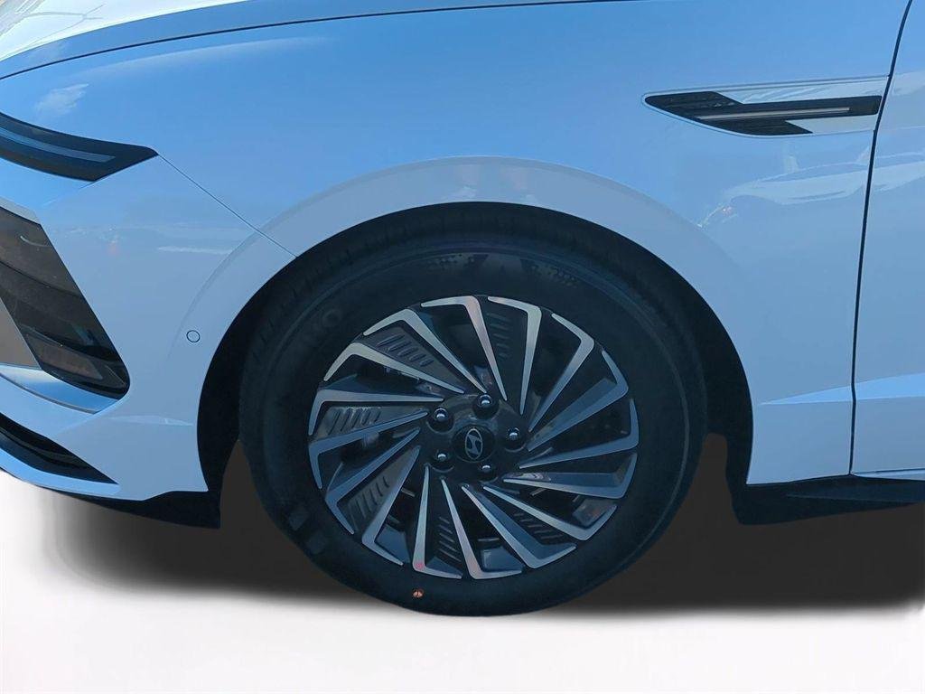 New 2026 White Hyundai Limited image 11
