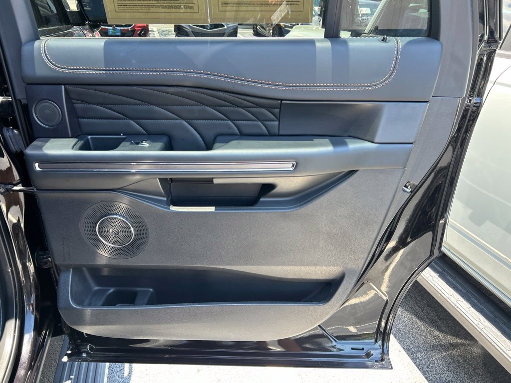 Used 2023 Black Ford Platinum image 43