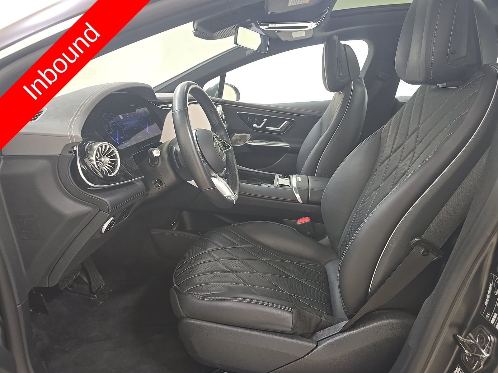 Used 2024 Gray Mercedes-Benz 500 Sedan image 5