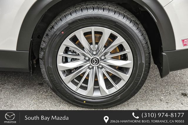 Certified Used 2024 Silver Mazda Preferred image 10
