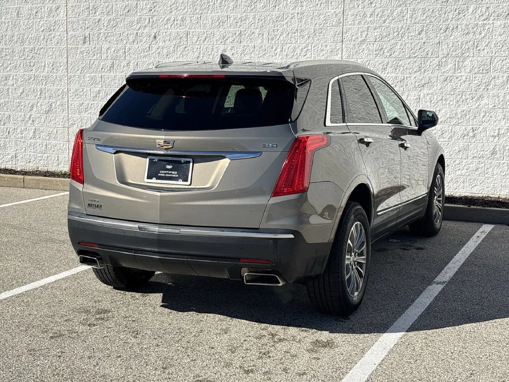 Used 2018 BRONZE DUNE METALLIC Cadillac Luxury AWD image 13