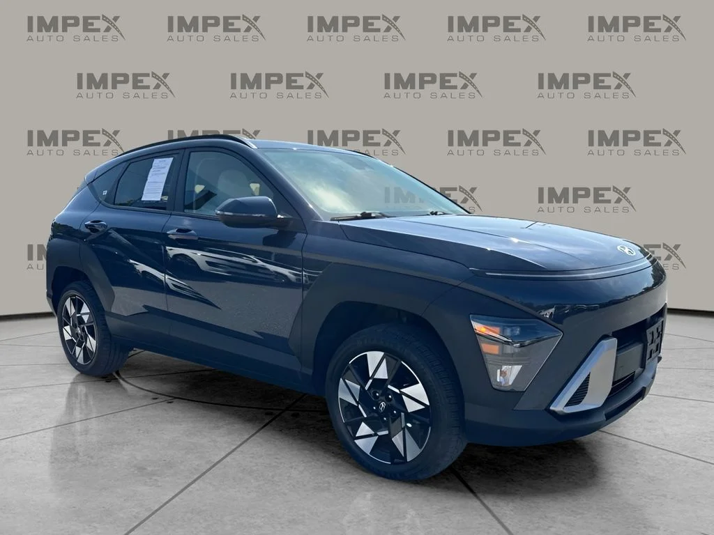 Used 2024 Blue Hyundai SEL image 7