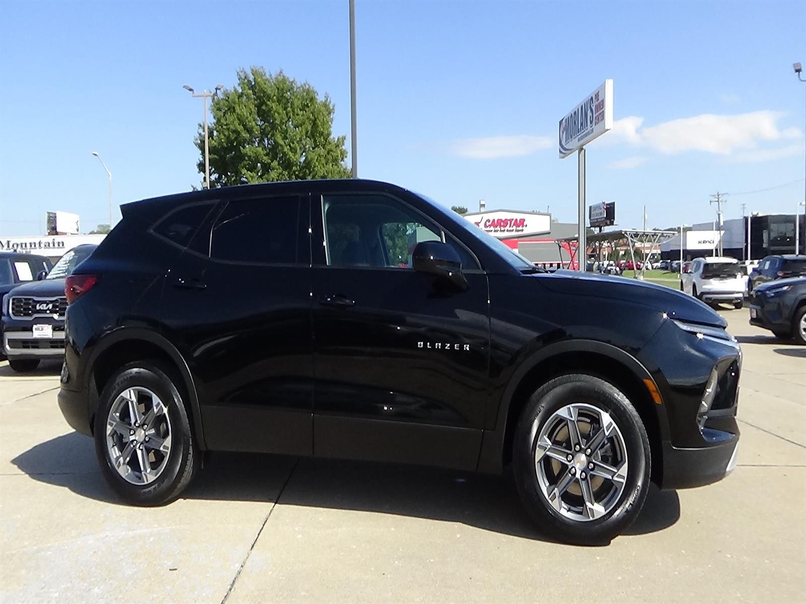 Used 2025 Black (gba) Chevrolet LT image 5