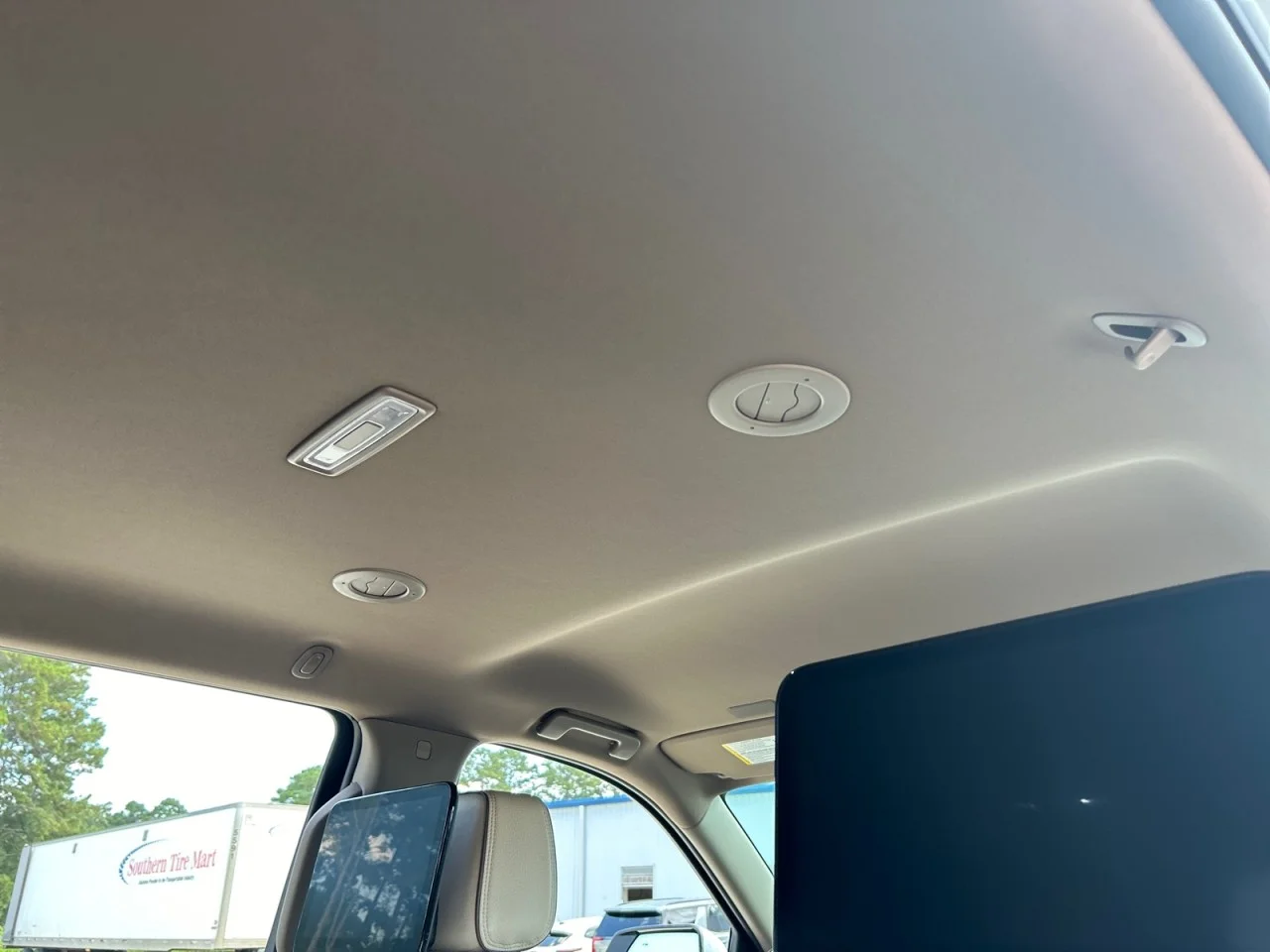 New 2026 Glacier White Tricoat GMC Denali image 25