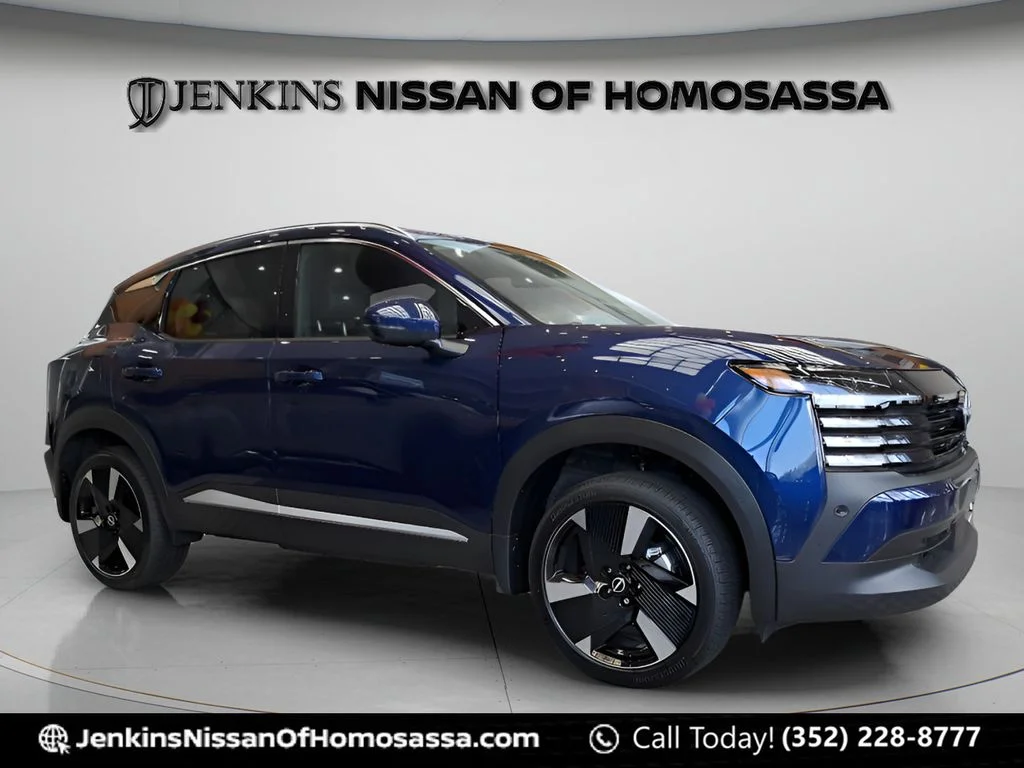 Used 2025 Blue Nissan SR image 7