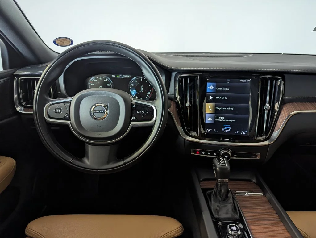 Used 2020 Black Volvo T5 Inscription image 36