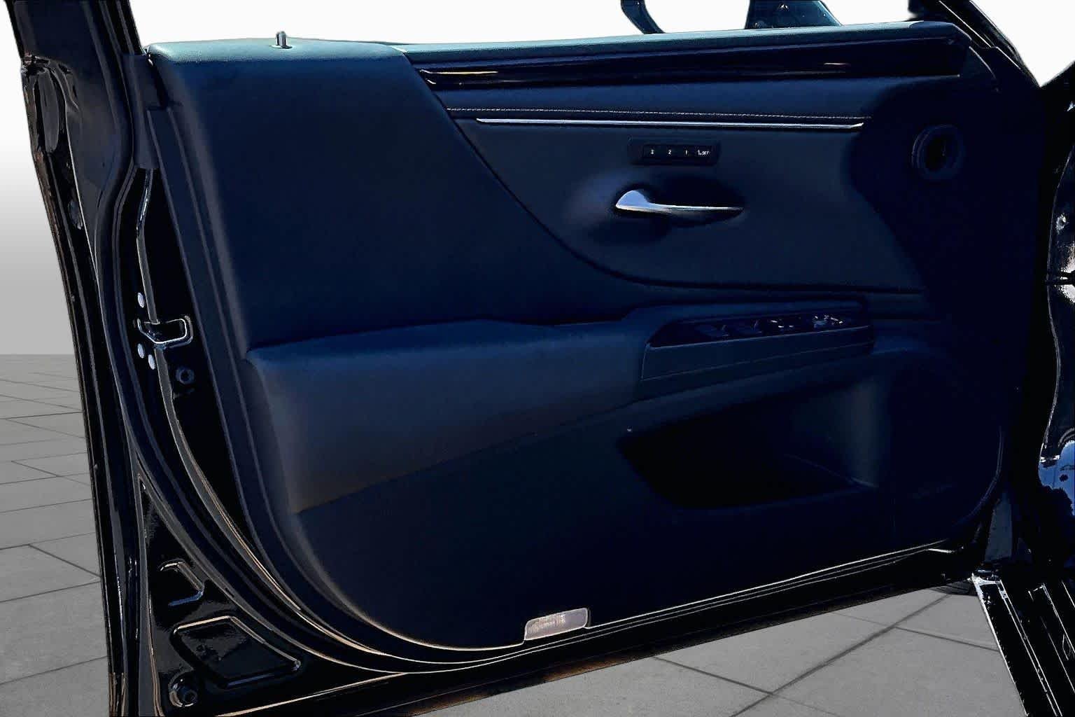 Used 2020 Caviar Lexus  image 21