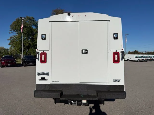 New 2026 Summit White Chevrolet 1WT image 16