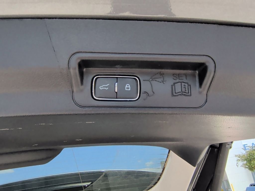 New 2026 Carbonized Gray Metallic Ford Active image 43