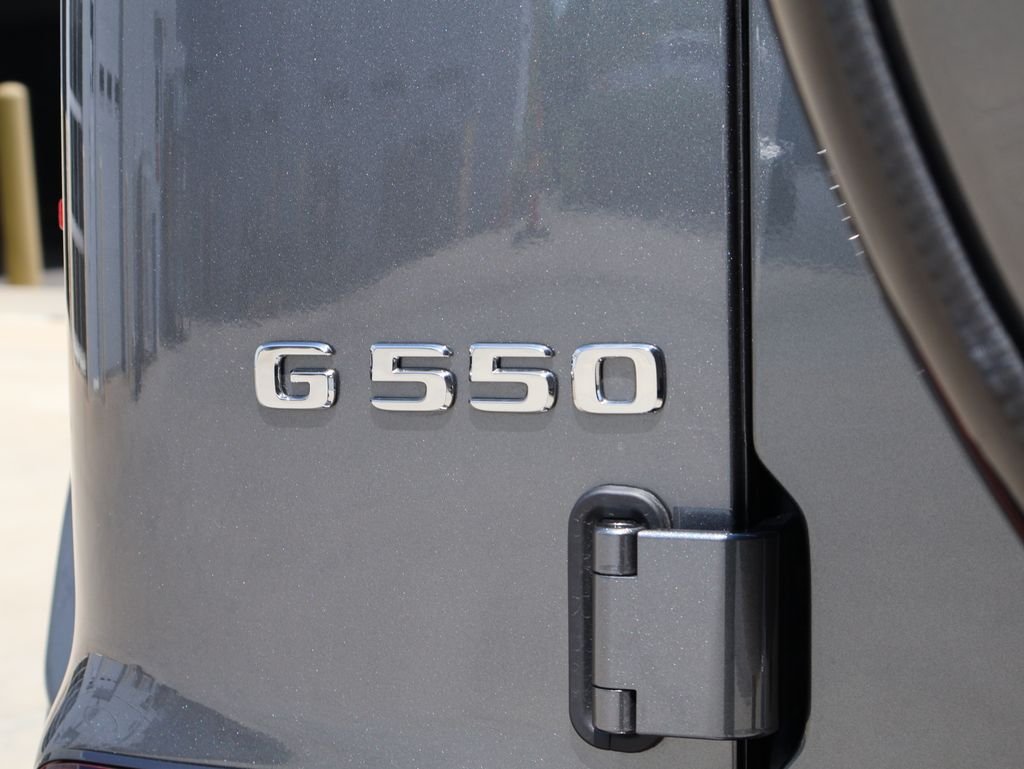 Used 2026 MANUFAKTUR Graphite Met Mercedes-Benz G 550 image 8