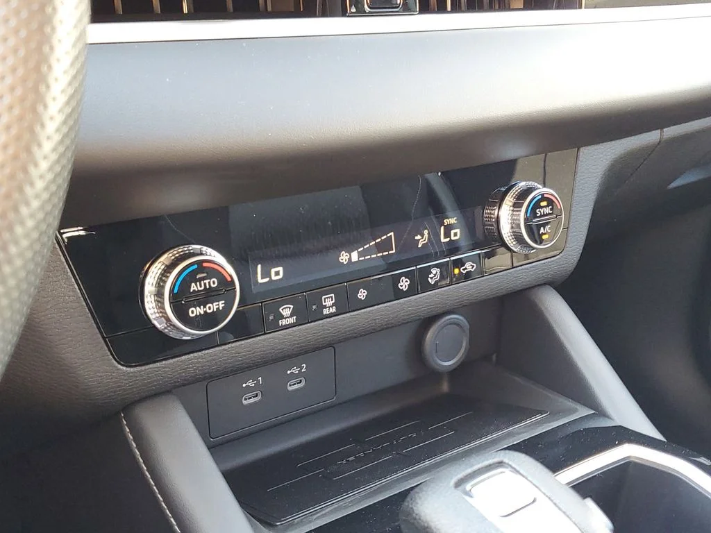 2026 Mitsubishi Outlander ES - Photo 29