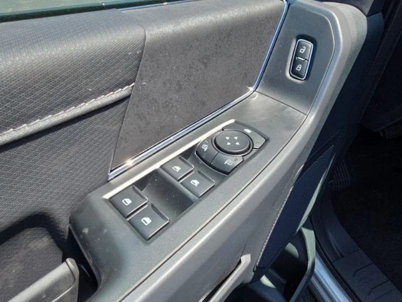 New 2026 Iconic Silver Metallic Ford XLT image 25