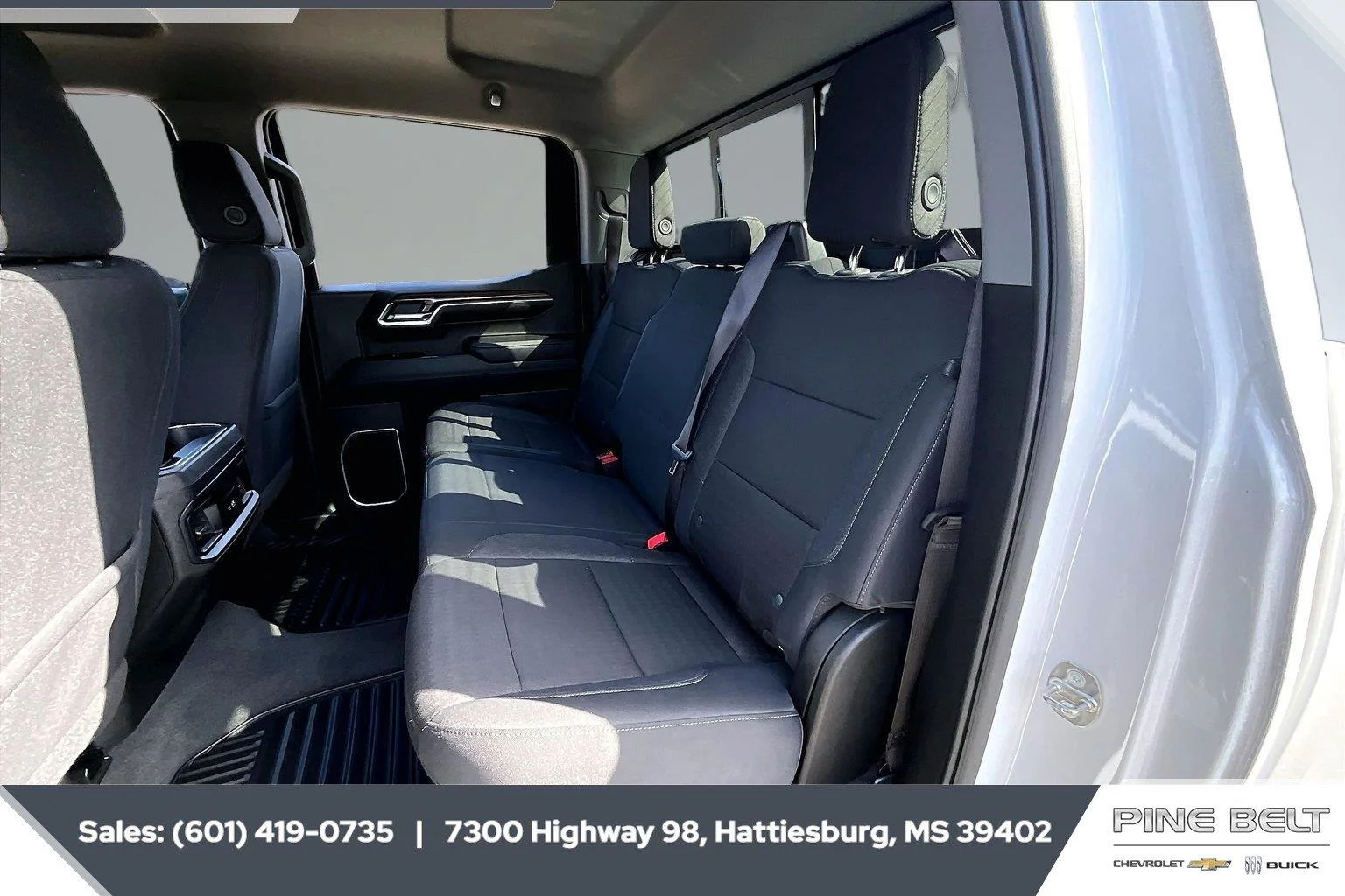 Used 2024 Summit White Chevrolet RST image 20