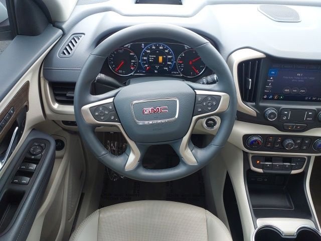 Used 2024 White GMC Denali image 8