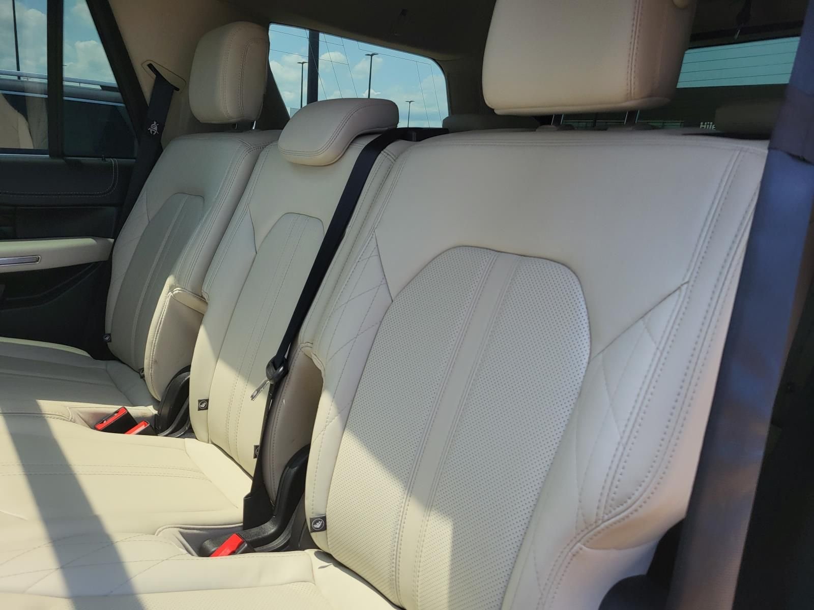 Used 2020 Desert Gold Metallic Ford Platinum image 15