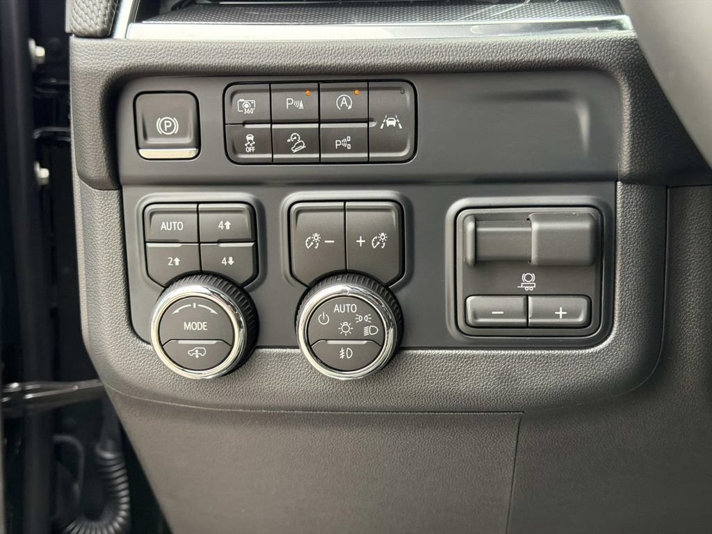 2026 Chevrolet Suburban RST - Photo 52