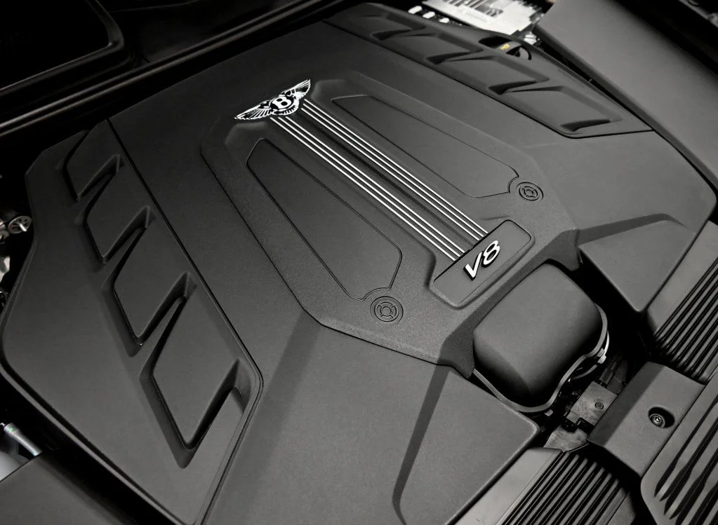 Used 2025 Beluga Bentley V8 image 31