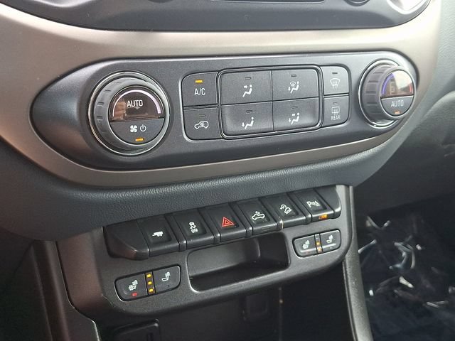 2022 Chevrolet Colorado Z71 - Photo 15