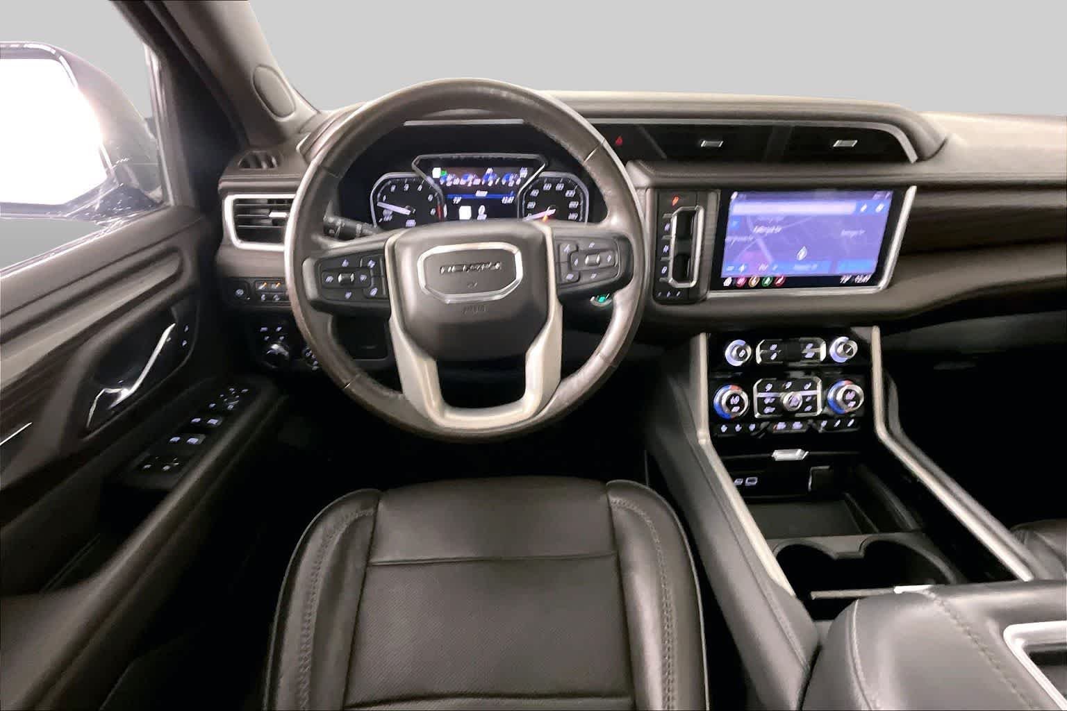2021 GMC Yukon Denali - Photo 16