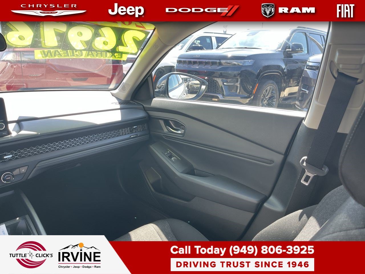Used 2025  Honda SE image 3