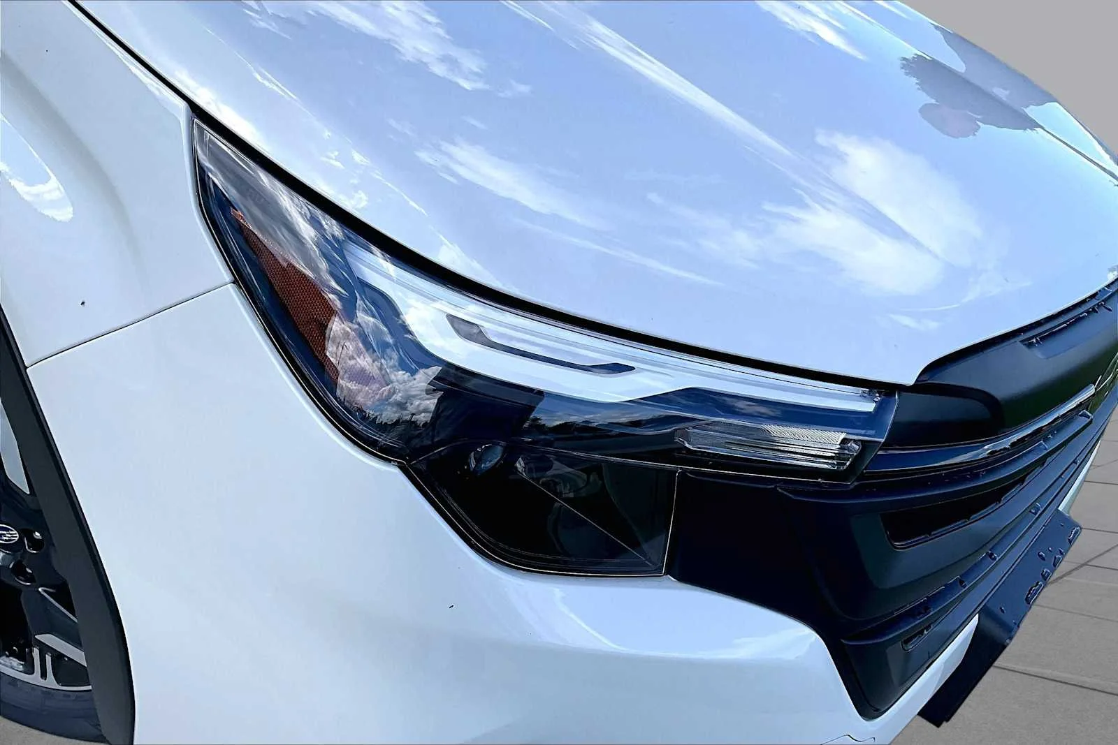 New 2026 Crystal White Pearl Subaru  image 14