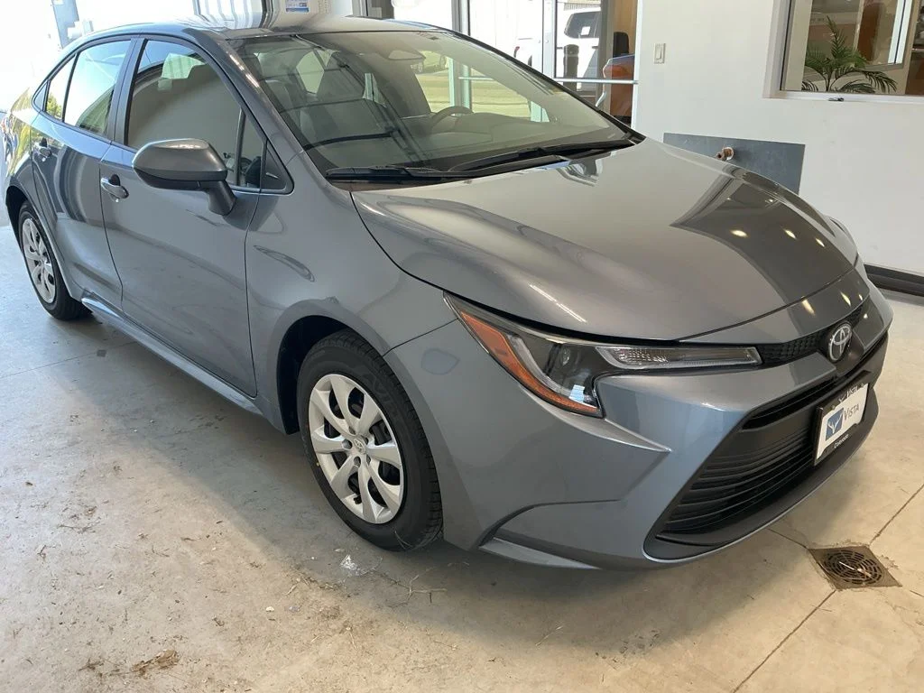 2026 Toyota Corolla LE CVT's photo