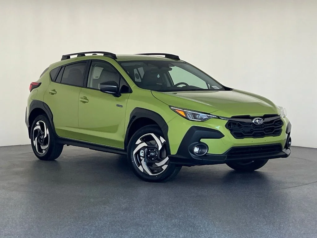 New 2026 CITRON YELLOW PEARL Subaru Limited Hybrid image 36