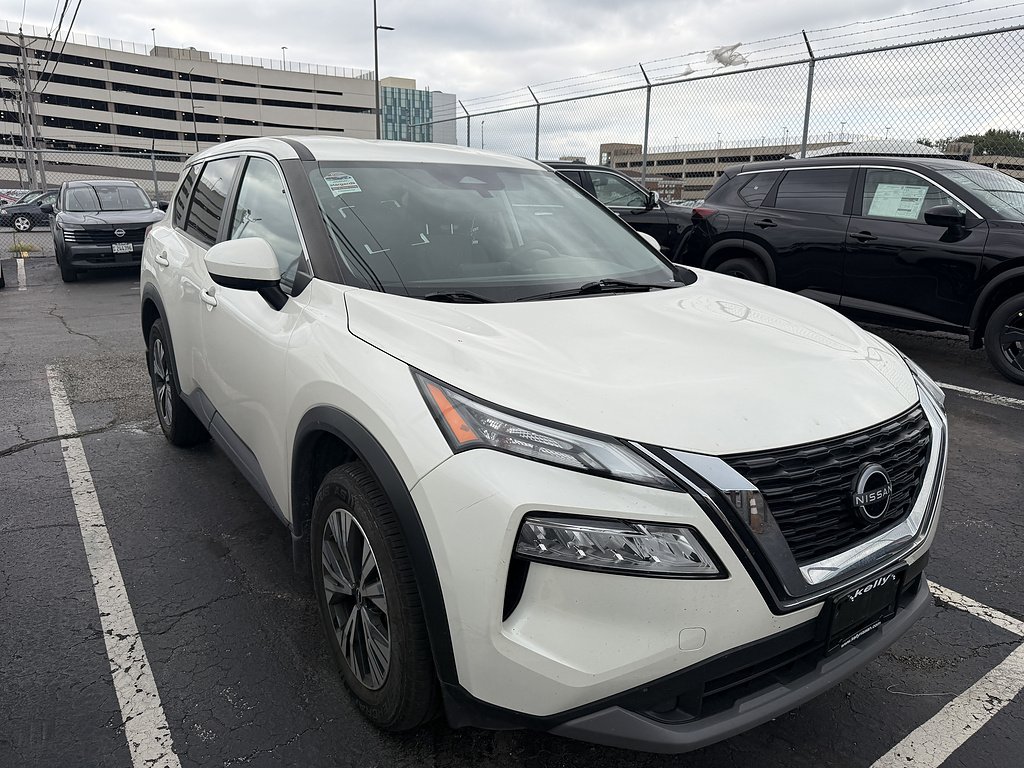 Used 2023 Pearl White TriCoat Nissan SV image 75