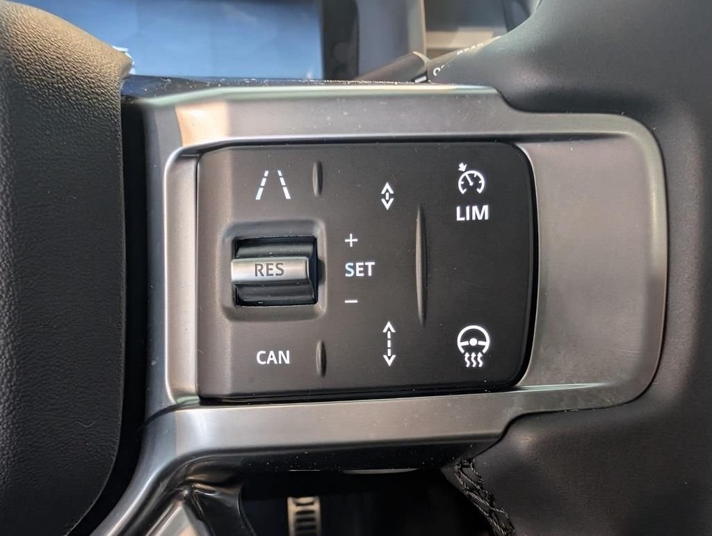 2026 Land Rover Discovery Gemini Edition - Photo 18